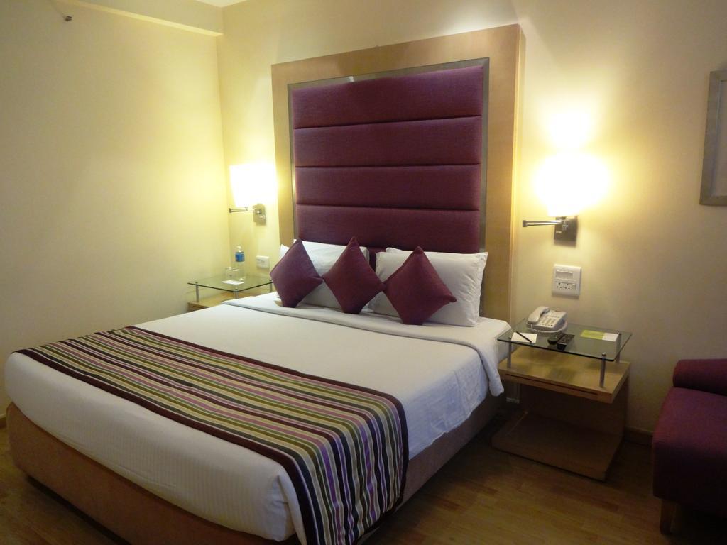 Royal Orchid Central Bangalore, Mg Road Quarto foto