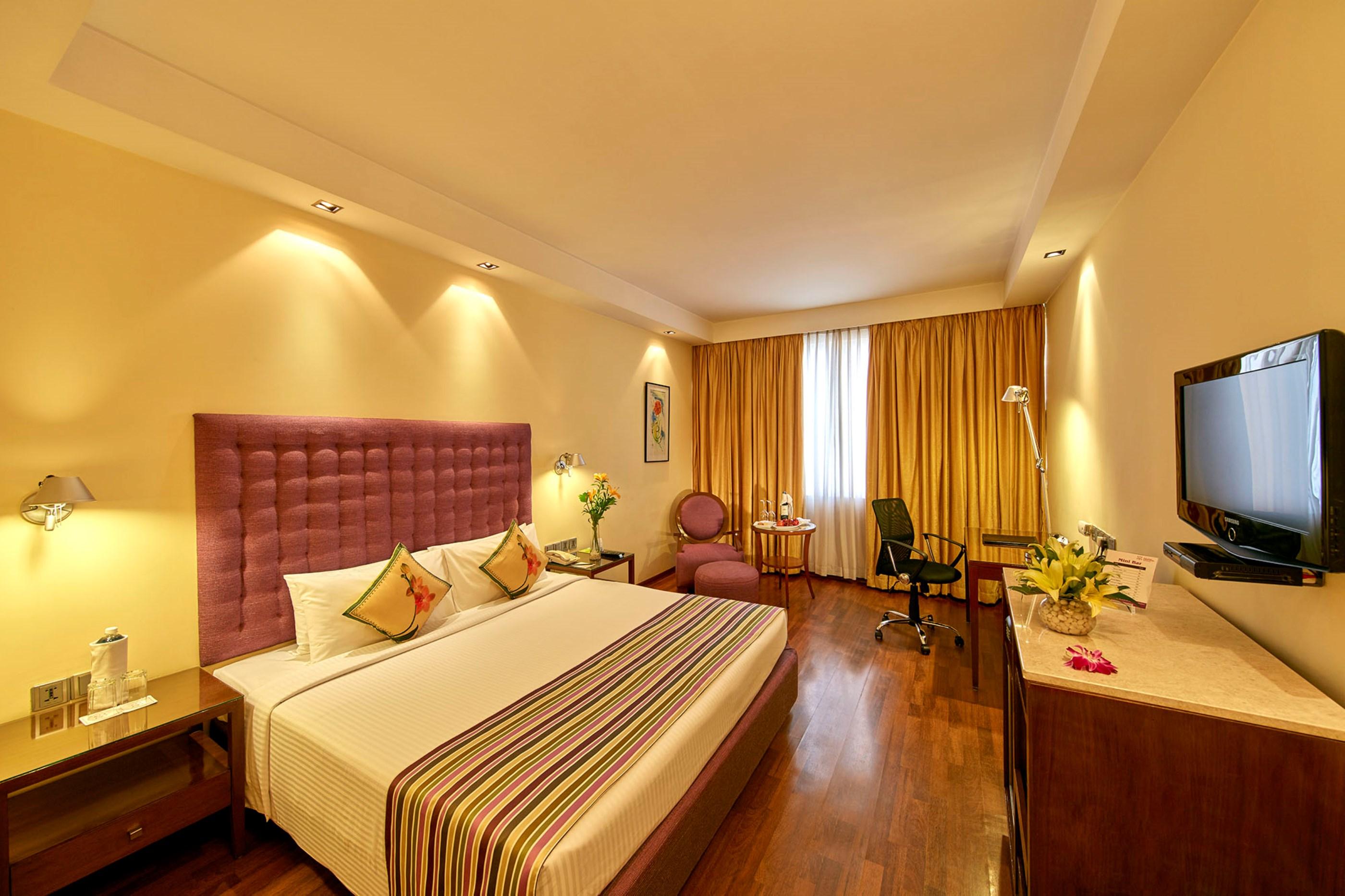 Royal Orchid Central Bangalore, Mg Road Exterior foto