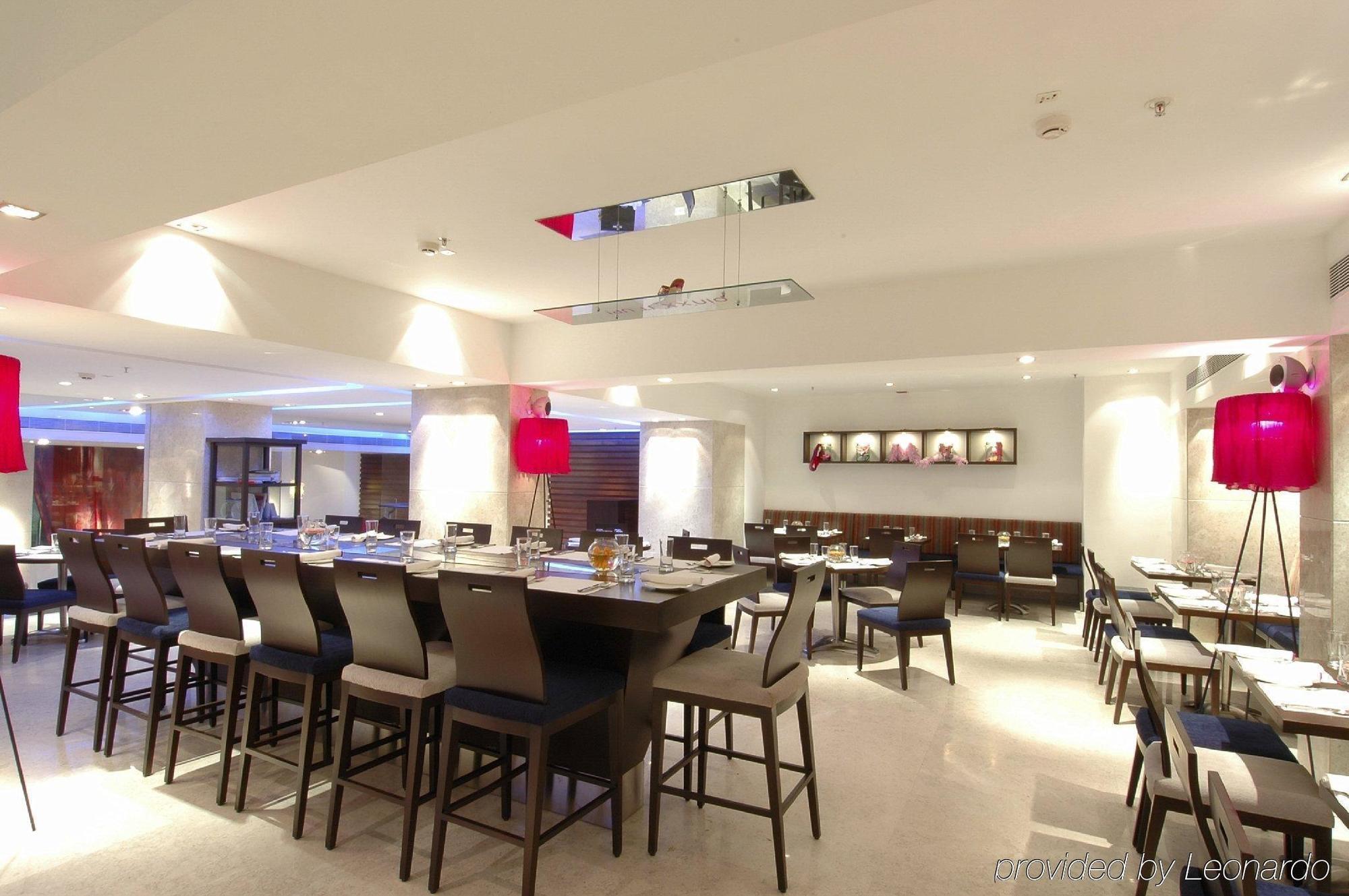 Royal Orchid Central Bangalore, Mg Road Restaurante foto